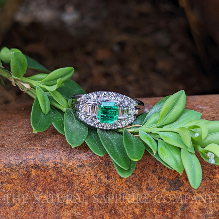 0.49 Ct. Emerald and Natural Diamond Pave Ring, Platinum 950