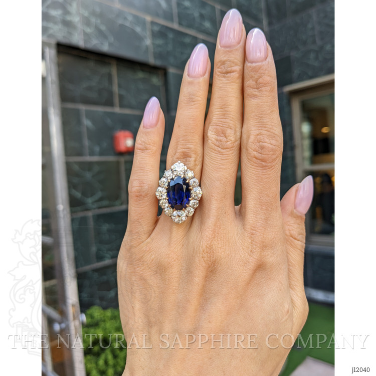 10.04 Ct. Blue Sapphire and Natural Diamond Antique Style Ring, 14K Yellow & White