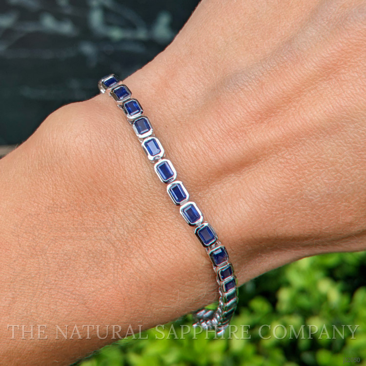 7.79 Ct.Tw. Blue Sapphire Tennis/Line Bracelet, 14K White Gold