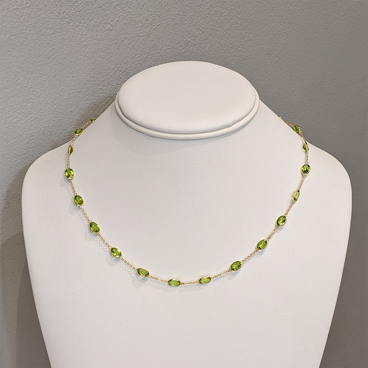 19.60 Ct. Yellowish Green Peridot Bezel Necklace, 18K Yellow Gold