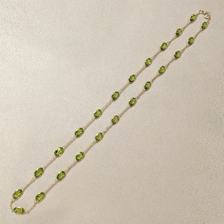 19.60 Ct. Yellowish Green Peridot Bezel Necklace, 18K Yellow Gold