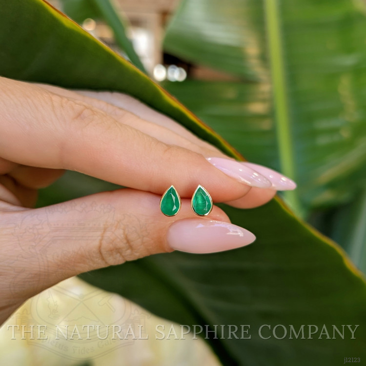 0.79 Ct.Tw. Emerald Studs Earrings, 14K Yellow Gold