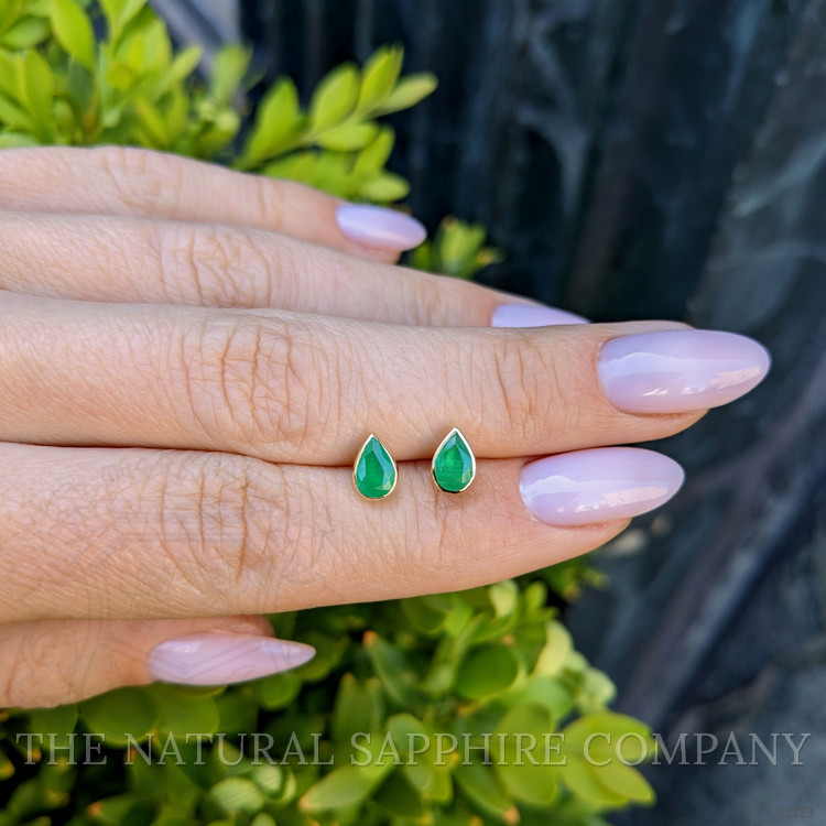 0.79 Ct.Tw. Emerald Studs Earrings, 14K Yellow Gold