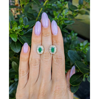 0.95&nbsp;Ct.Tw.Total Carat Weight Emerald and Natural Diamond Studs Earrings, 14K Yellow Gold Life Style
