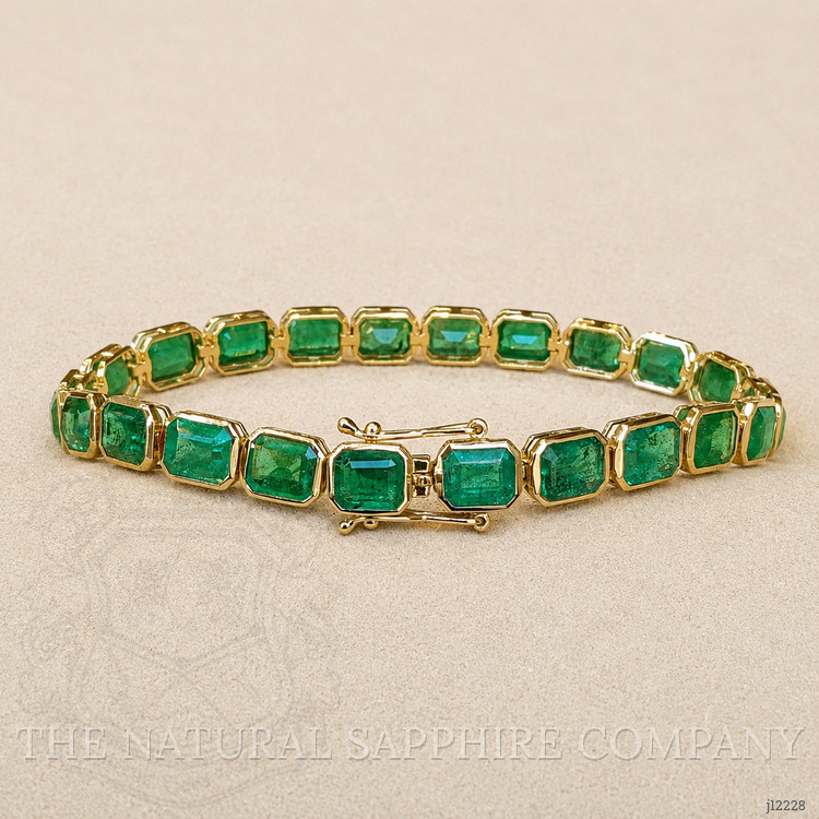 18.41 Ct.Tw. Emerald Bezel Bracelet, 14K Yellow Gold