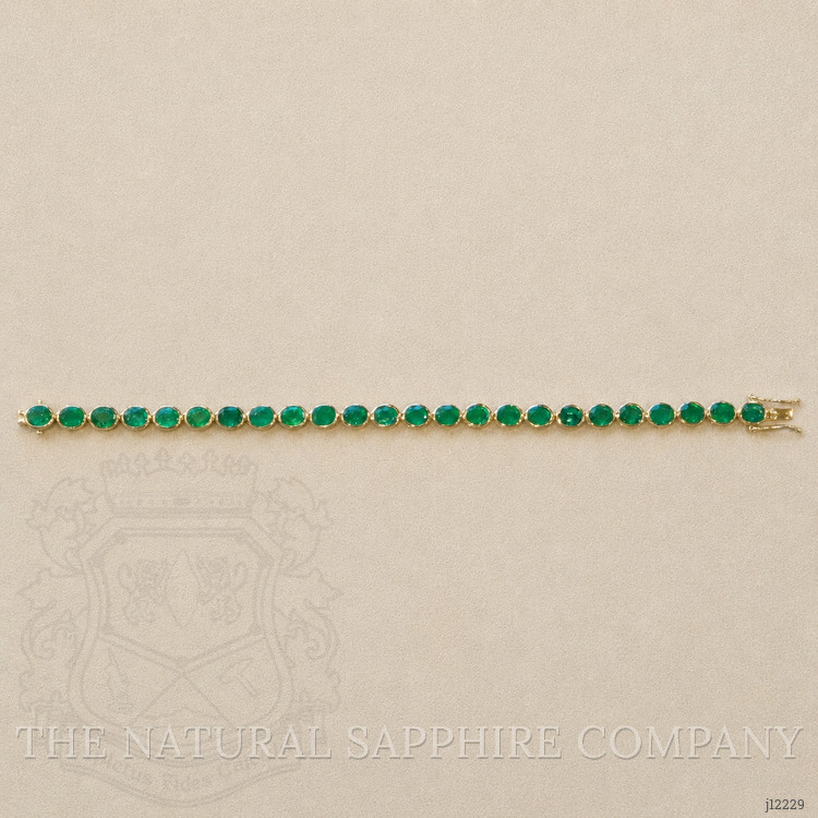 13.86 Ct.Tw. Emerald Bezel Bracelet, 14K Yellow Gold