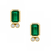 1.03 Ct.Tw. Emerald 14K Yellow Gold earring