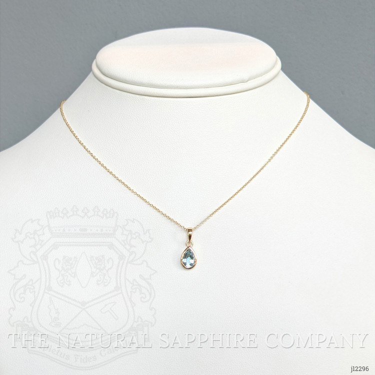 0.76 Ct. Blue Aquamarine Bezel Pendant, 14K Yellow Gold