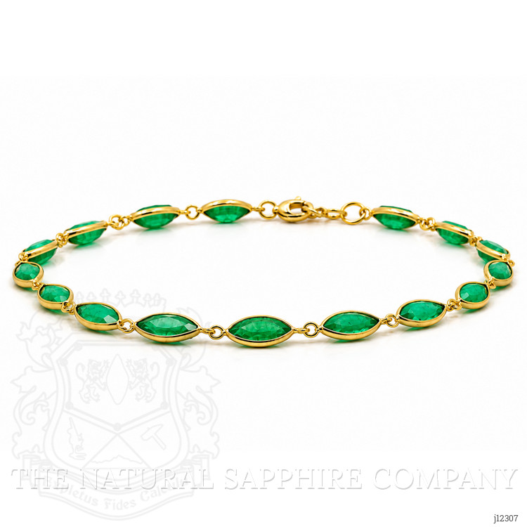 4.99 Ct.Tw. Emerald Bezel Bracelet, 18K Yellow Gold