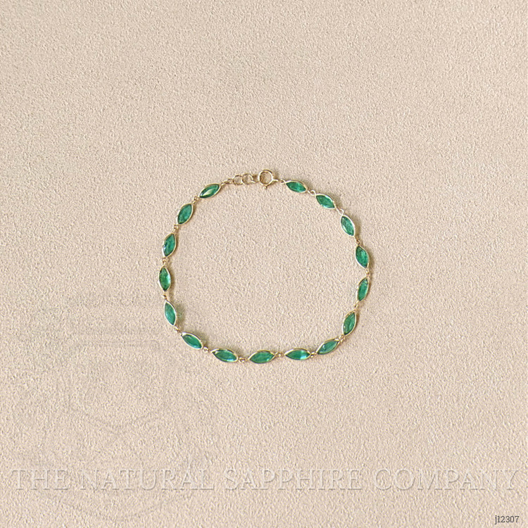 4.99 Ct.Tw. Emerald Bezel Bracelet, 18K Yellow Gold