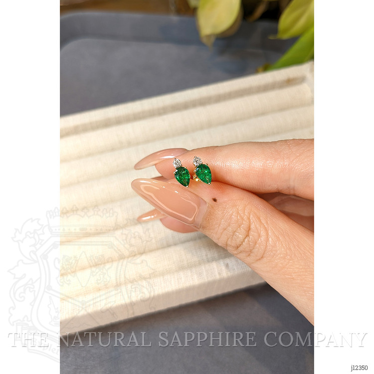 0.66 Ct.Tw. Emerald and Natural Diamond Studs Earrings, 14K Yellow Gold