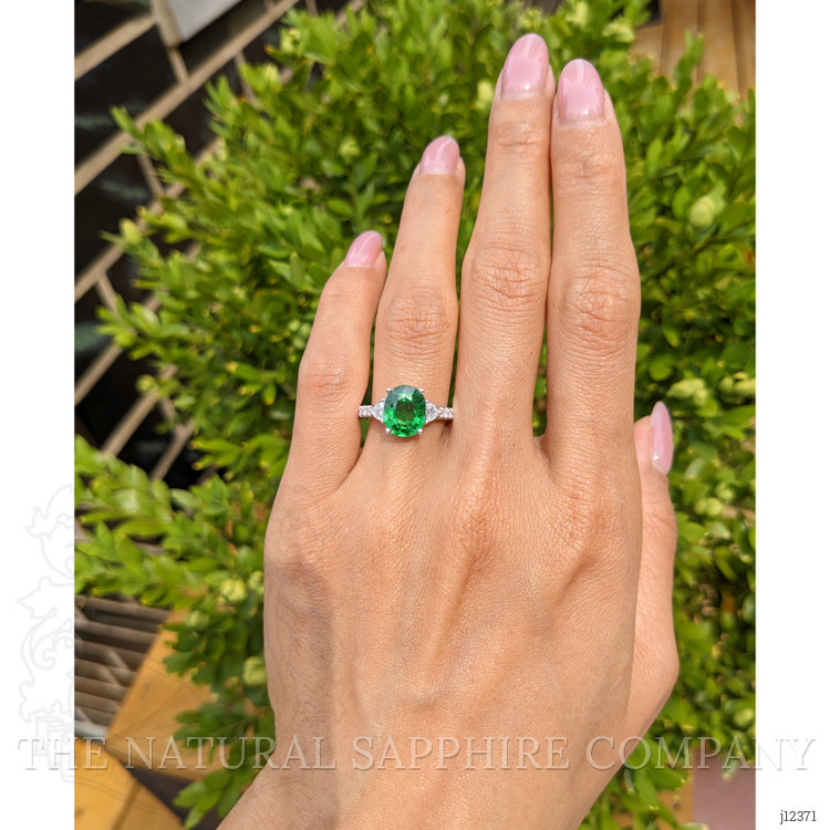 3.07 Ct. Tsavorite Garnet and Natural Diamond Pave Ring, Platinum 950