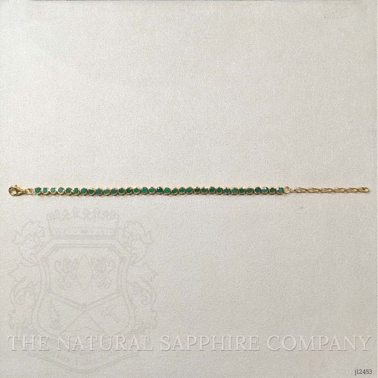 4.75 Ct.Tw. Green Agate Bezel Bracelet, 22K Gold Plated Silver