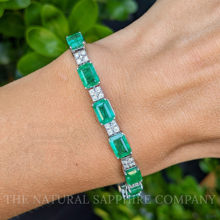 15.90 Ct.Tw. Emerald and Natural Diamond Pave Bracelet, 14K Yellow Gold