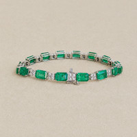 15.90&nbsp;Ct.Tw.Total Carat Weight Emerald and Natural Diamond Pave Bracelet, 14K Yellow Gold Image