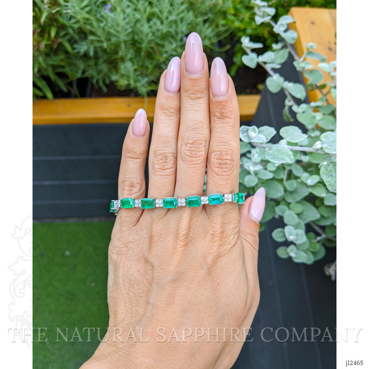 15.90 Ct.Tw. Emerald and Natural Diamond Pave Bracelet, 14K Yellow Gold