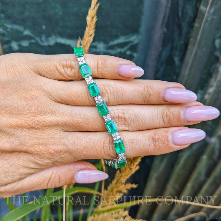 15.90 Ct.Tw. Emerald and Natural Diamond Pave Bracelet, 14K Yellow Gold