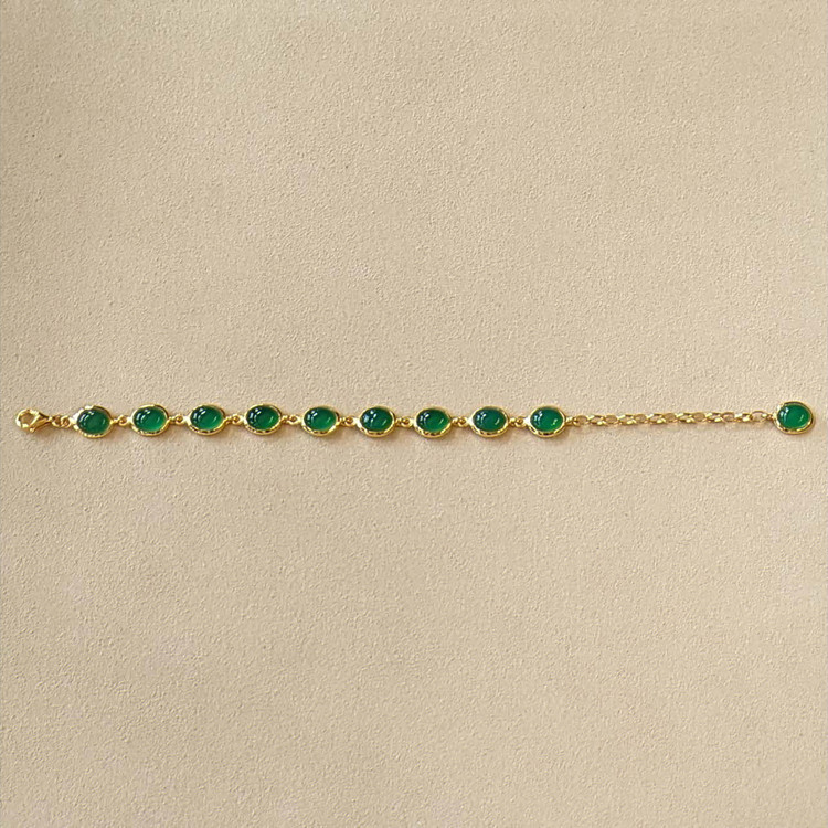 17.60 Ct.Tw. Green Agate Bezel Bracelet, 22K Gold Plated Silver