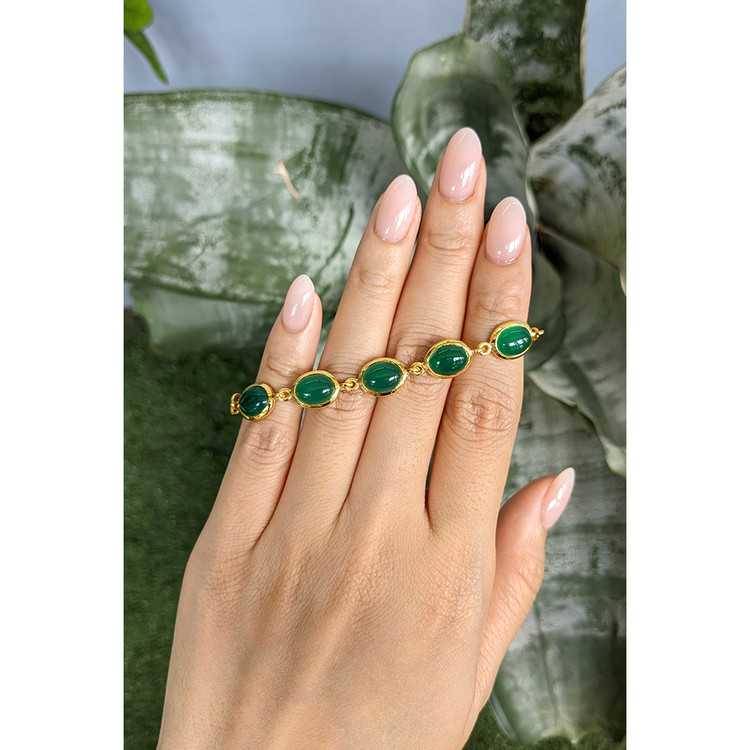17.60 Ct.Tw. Green Agate Bezel Bracelet, 22K Gold Plated Silver