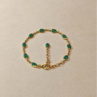 4.30 Ct.Tw.Total Carat Weight Green Agate Bezel Bracelet, 22K Gold Plated Silver Life Style