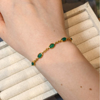 4.30&nbsp;Ct.Tw.Total Carat Weight Green Agate Bezel Bracelet, 22K Gold Plated Silver Life Style