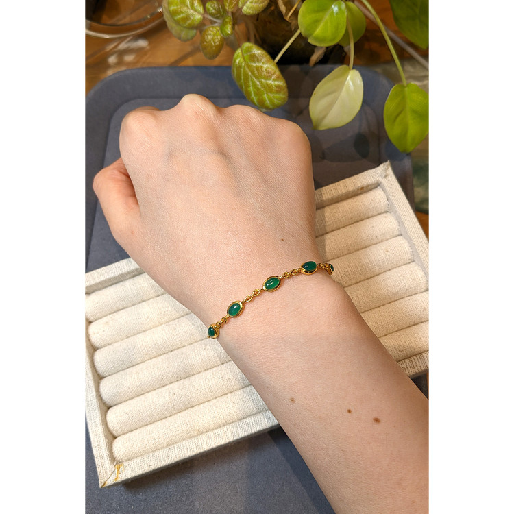 4.30 Ct.Tw. Green Agate Bezel Bracelet, 22K Gold Plated Silver