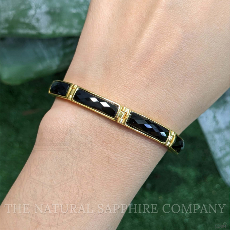 14.84 Ct.Tw. Black Onyx Antique Style Bracelet, 22K Gold Plated Silver