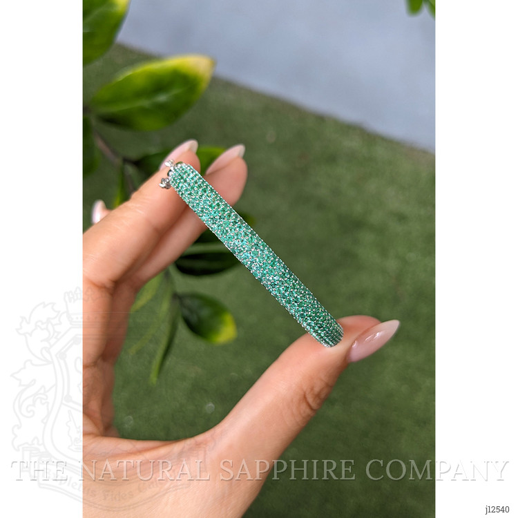 3.81 Ct.Tw. Emerald Bangle Bracelet, 14K White Gold