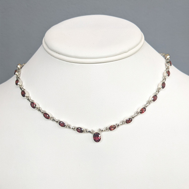 1.31 Ct. Purplish Red Rhodolite Garnet Bezel Necklace, Silver