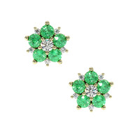 0.61 Ct.Tw. Emerald 18K Yellow Gold earring