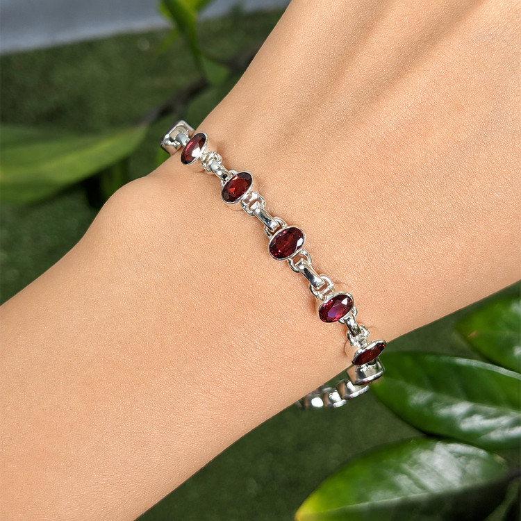 6.04 Ct.Tw. Purplish Red Rhodolite Garnet Bezel Bracelet, Silver