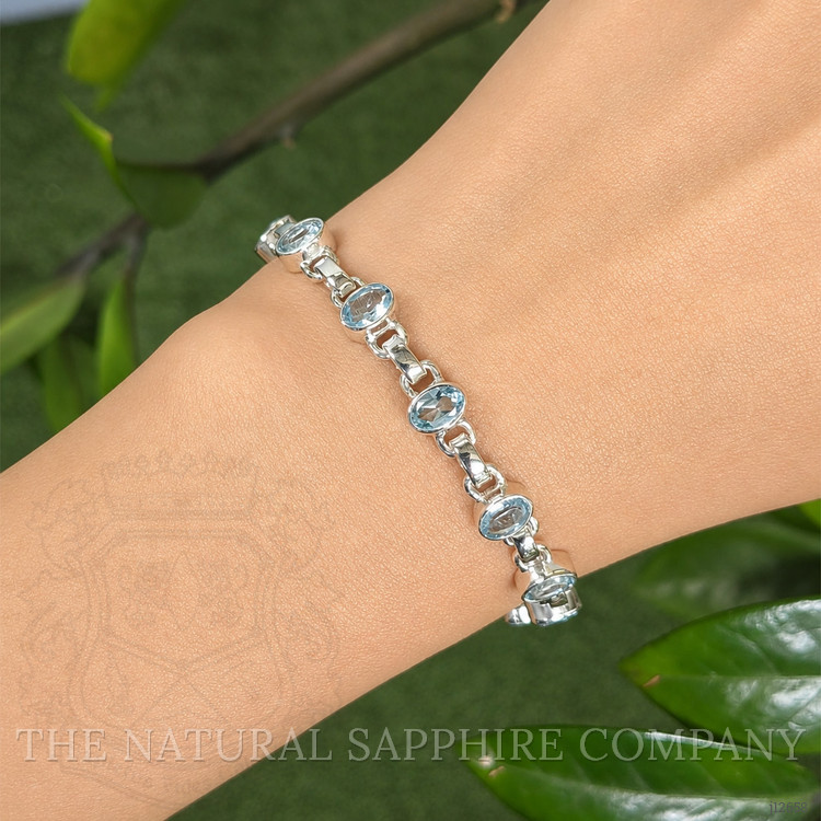 3.29 Ct.Tw. Blue Aquamarine Bezel Bracelet, Silver
