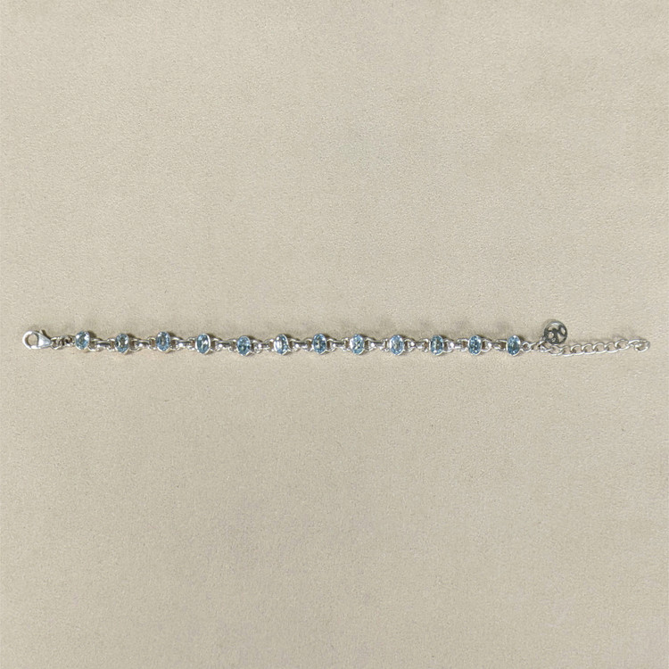 3.29 Ct.Tw. Blue Aquamarine Bezel Bracelet, Silver