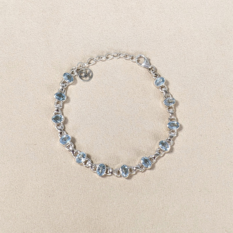 3.29 Ct.Tw. Blue Aquamarine Bezel Bracelet, Silver
