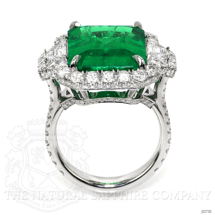 10.95 Ct. Emerald and Natural Diamond Pave Ring, Platinum 950
