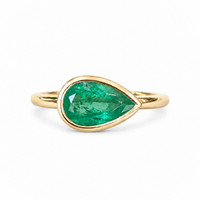 1.65 Ct. Emerald 18K Yellow Gold ring