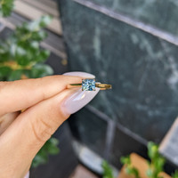 0.90 Ct. Bi Color / Parti Sapphire Solitaire Ring, 14K Yellow Gold Life Style