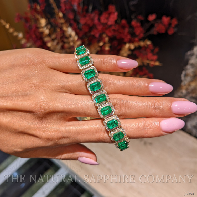 21.77 Ct.Tw. Emerald and Natural Diamond Pave Bracelet, 14K Yellow Gold