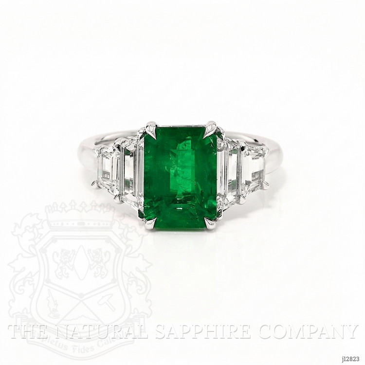 2.45 Ct. Emerald and Natural Diamond Accent Stones Ring, Platinum 950