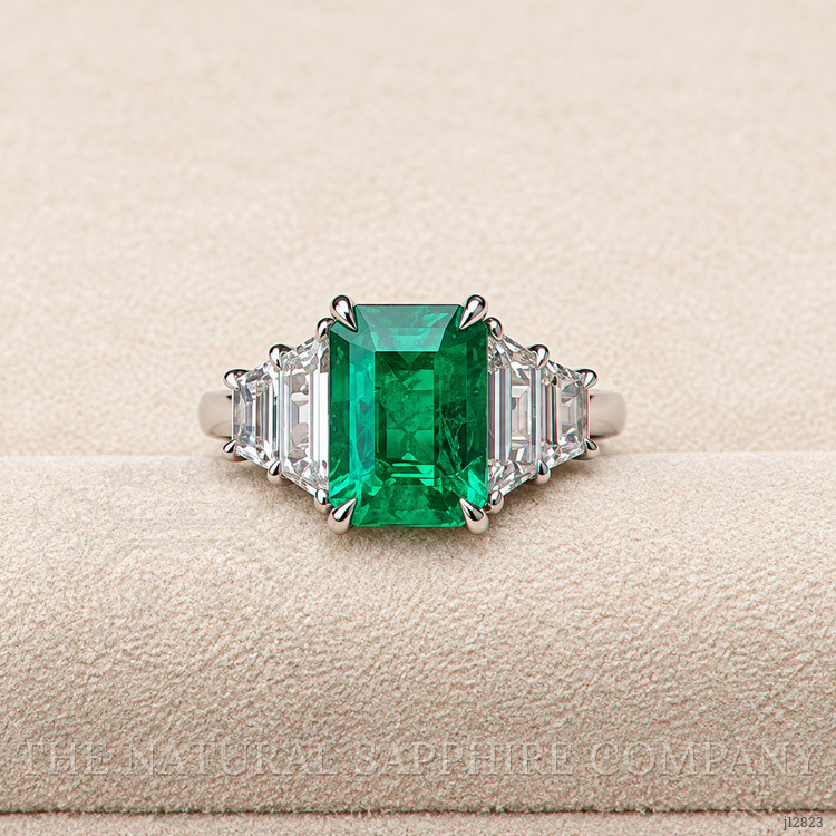 2.45 Ct. Emerald and Natural Diamond Accent Stones Ring, Platinum 950