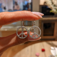 1.40&nbsp;Ct.Tw.Total Carat Weight White Sapphire Drops Earrings, Silver Life Style