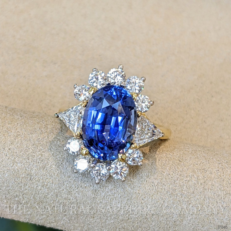 5.28 Ct. Blue Sapphire and Natural Diamond Halo Ring, 18K Yellow Gold
