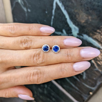 1.25&nbsp;Ct.Tw.Total Carat Weight Blue Sapphire and Natural Diamond Studs Earrings, 18K White Gold Life Style