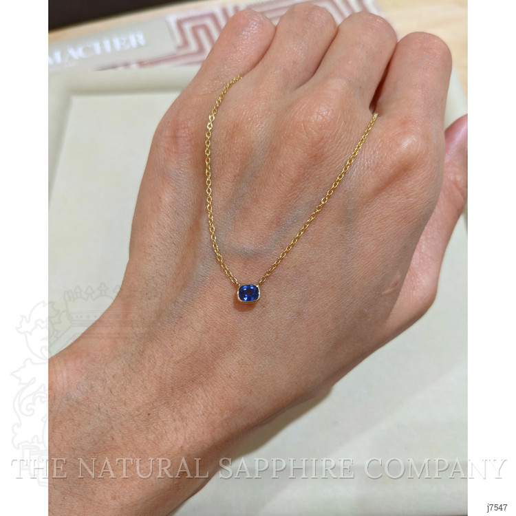 0.50 Ct. Blue Sapphire Solitaire Necklace, 14K Yellow Gold