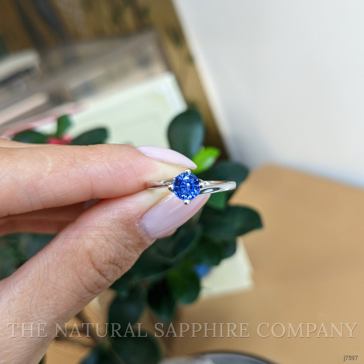 0.90 Ct. Blue Sapphire Solitaire Ring, 14K White Gold
