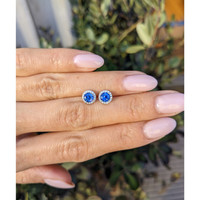 1.00&nbsp;Ct.Tw.Total Carat Weight Blue Sapphire and Natural Diamond Studs Earrings, 18K White Gold Life Style