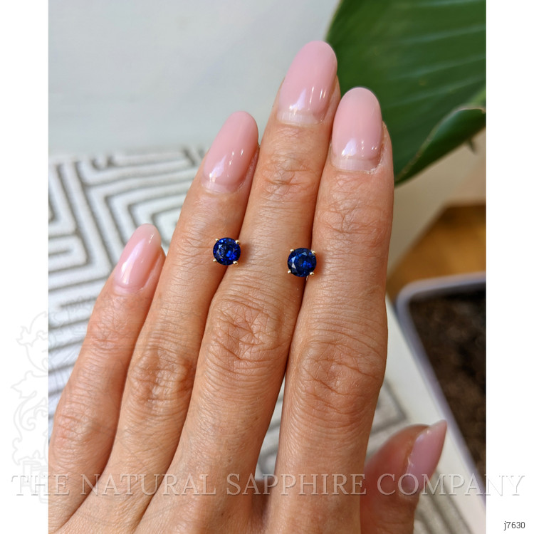 1.25 Ct.Tw. Blue Sapphire Studs Earrings, 14K Yellow Gold