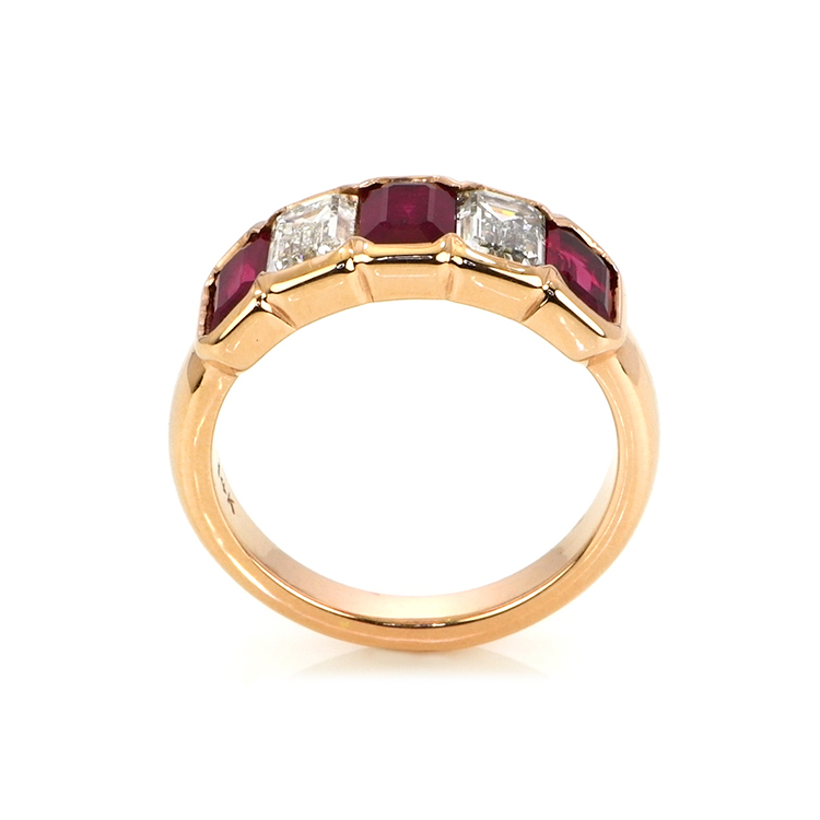 Ruby☆ミ Ruby and Natural Diamond Antique Ring - Emerald Cut 1.65 Ct. - 14K