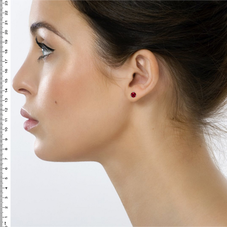 Jewelry image on model