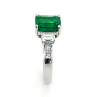 2.81 Ct. Emerald Natural Diamond Accent Stones Ring, Platinum 950 Image